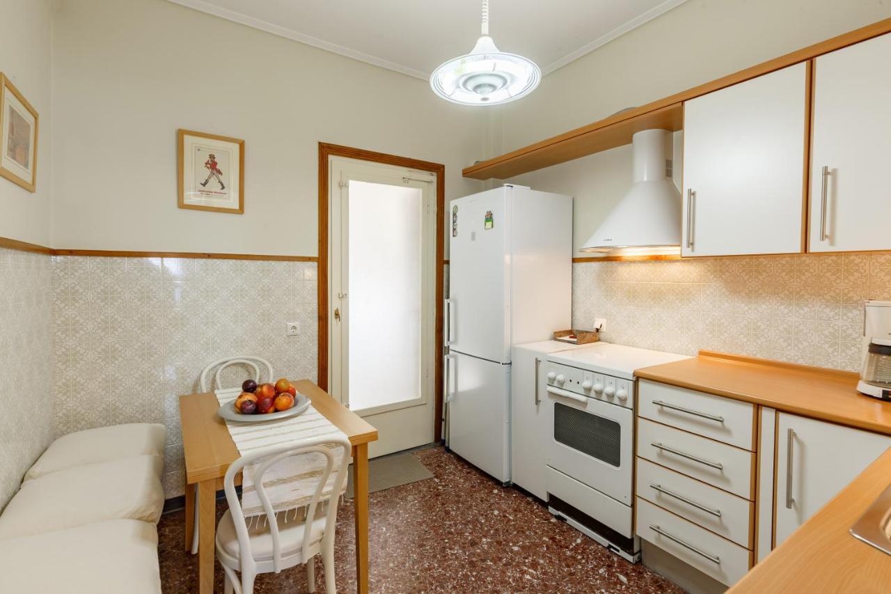 Peraía Metaxa Seafront Apartment מראה חיצוני תמונה