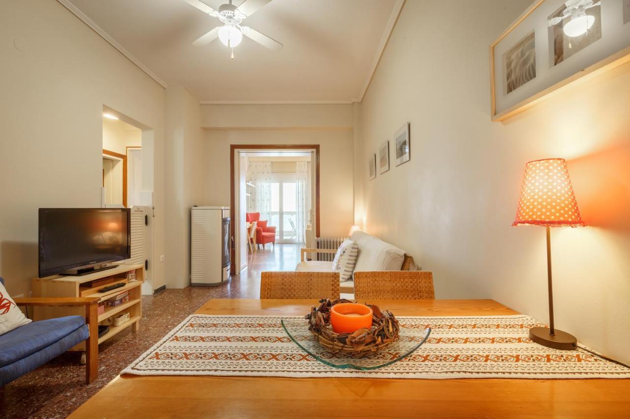 Peraía Metaxa Seafront Apartment מראה חיצוני תמונה