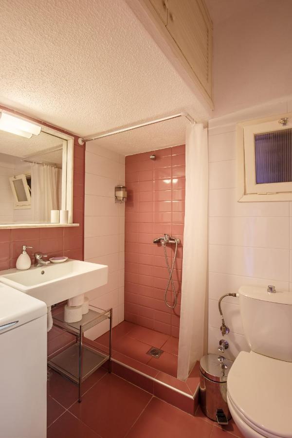Peraía Metaxa Seafront Apartment מראה חיצוני תמונה